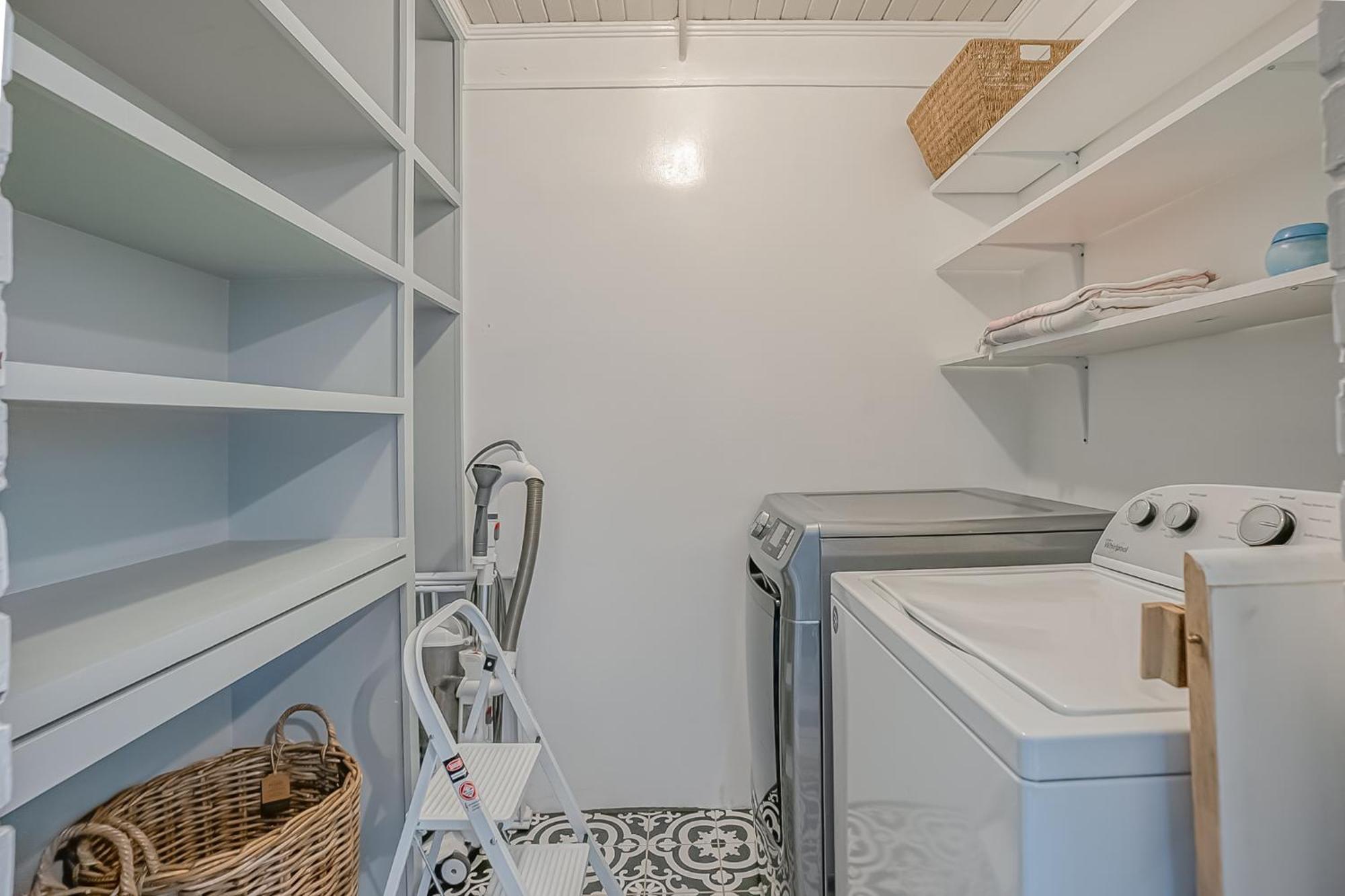 Urban Nest Cottage - Book Now! Beaufort Exterior photo