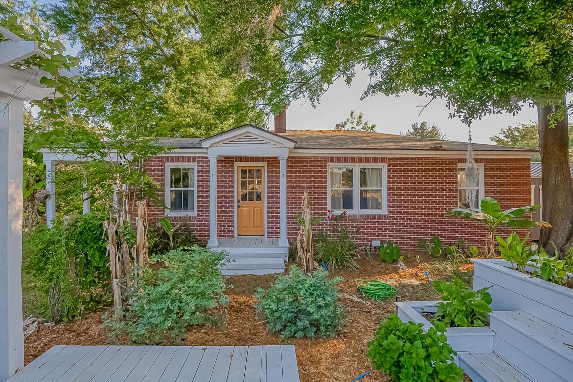 Urban Nest Cottage - Book Now! Beaufort Exterior photo